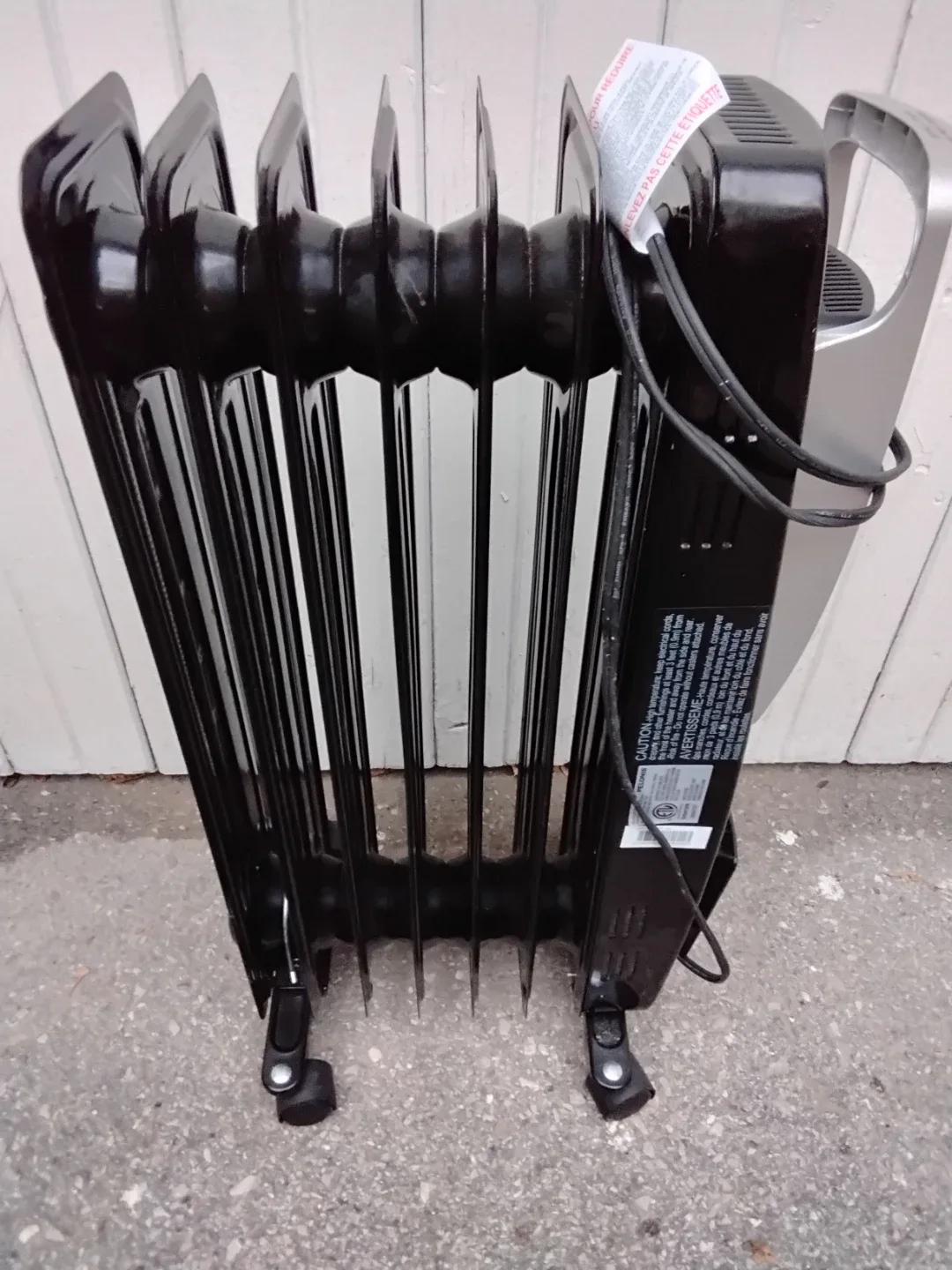 Pelonis Oil-Filled Radiator Plug-in Heater 🏡 NY1507-14A image indicator(4)