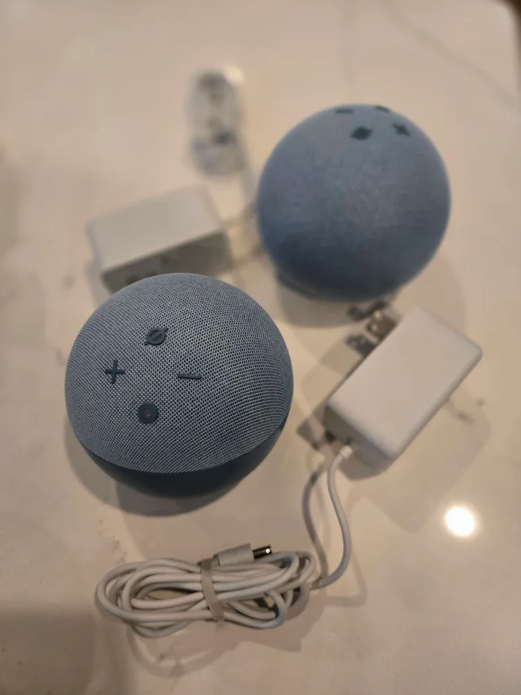 Amazon Echo Dot (4th Gen) - Blue