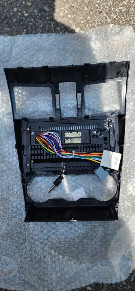 New: Android Touch Screen and Stereo Amp for 2014-2018 Forester image indicator(2)