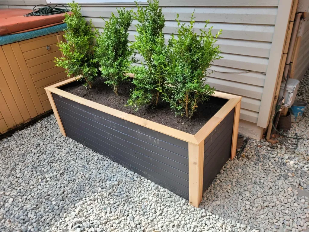 Handmade Cedar Wood Storage Box image indicator(7)