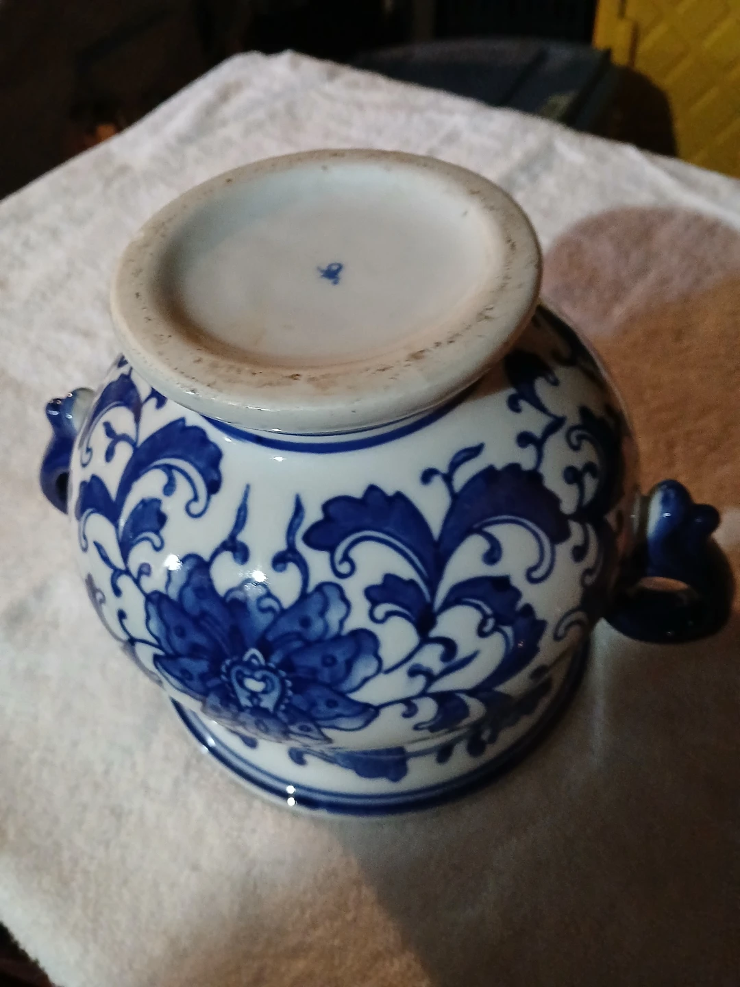Vintage Blue & White Floral Ceramic Planter - photo 3