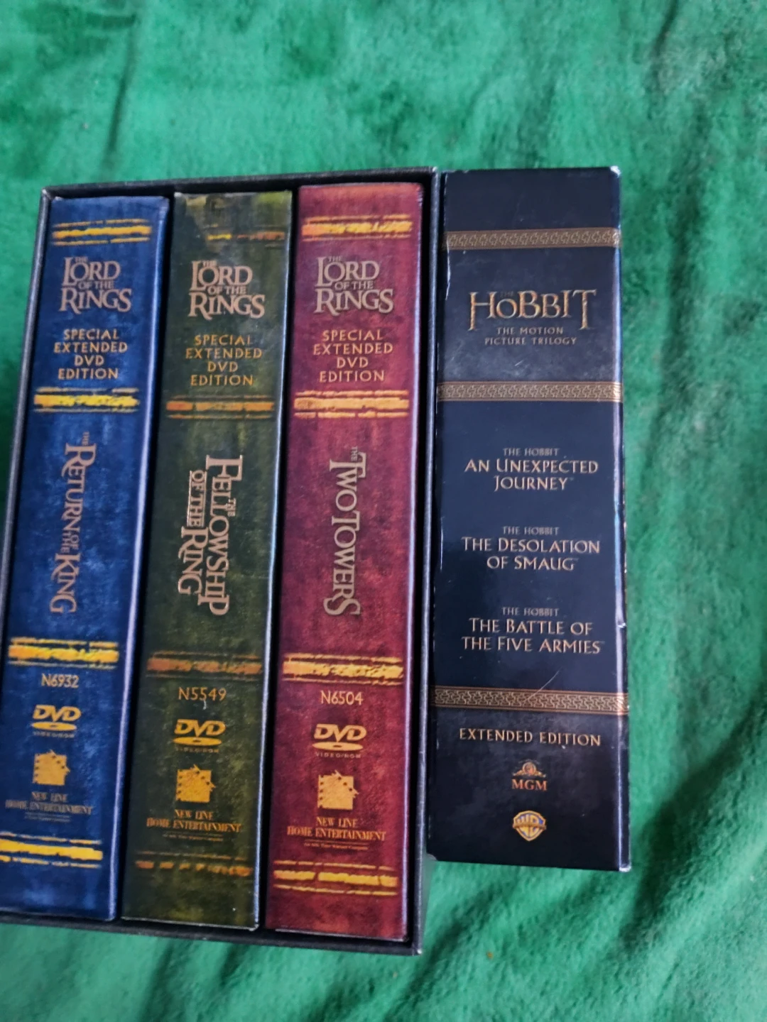The Hobbit & Lord of the Rings DVD Set