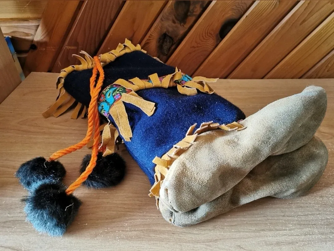 Vintage Moccasins image indicator(6)