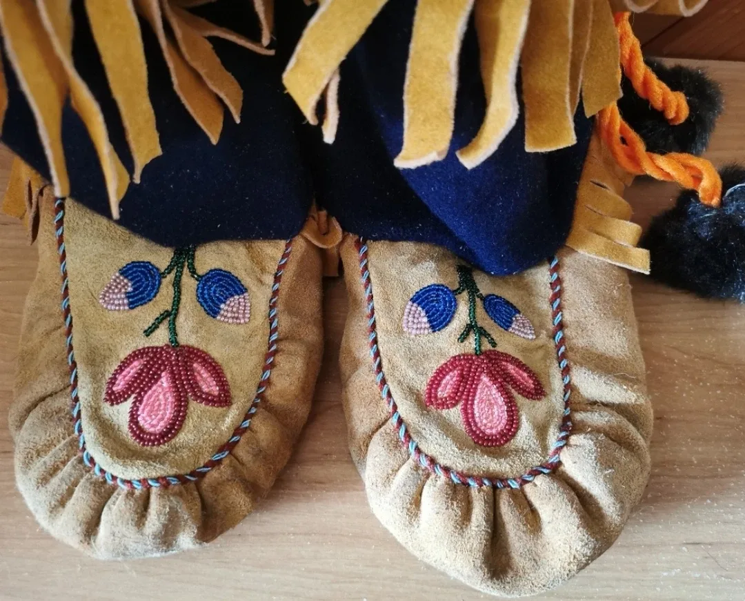 Vintage Moccasins image indicator(7)
