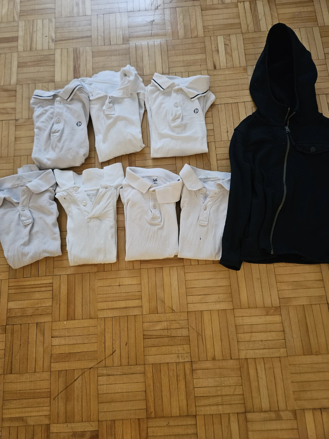 Lot of White Polo Shirts & Navy Hoodie uniform - photo 2