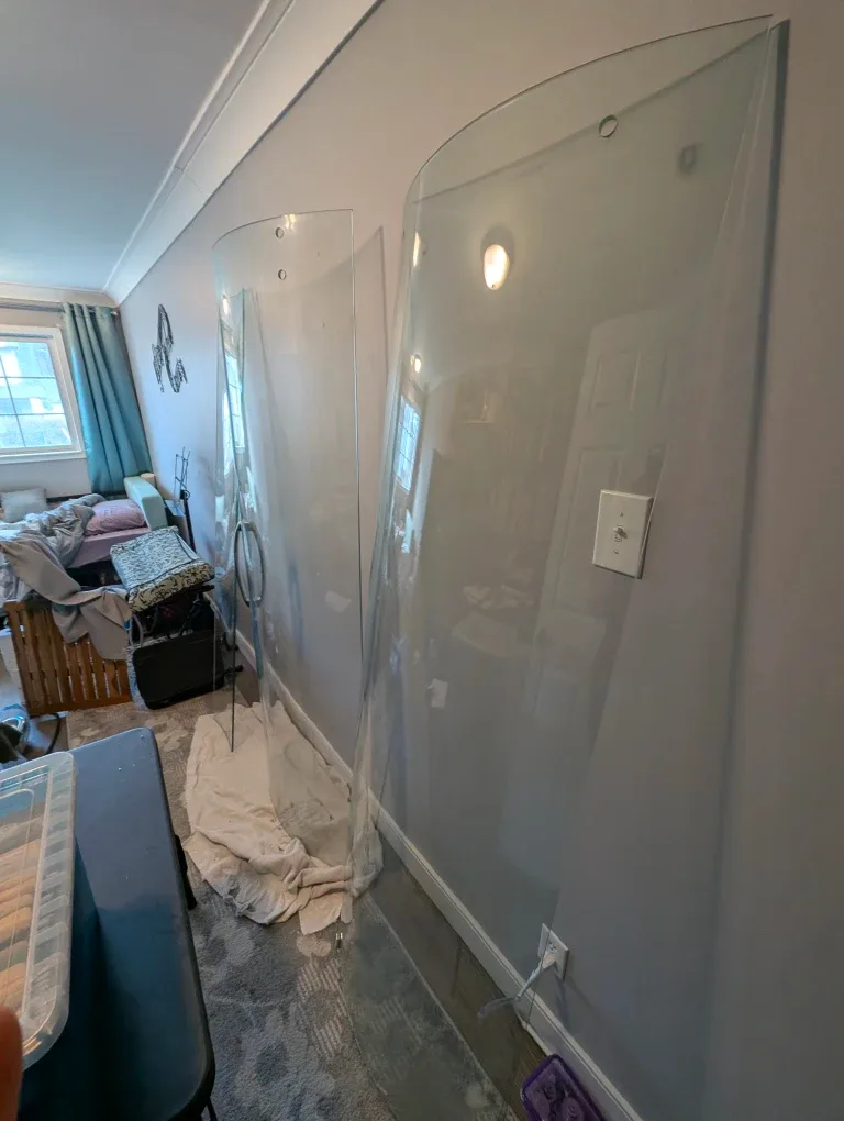 Neoround shower glass 36x36