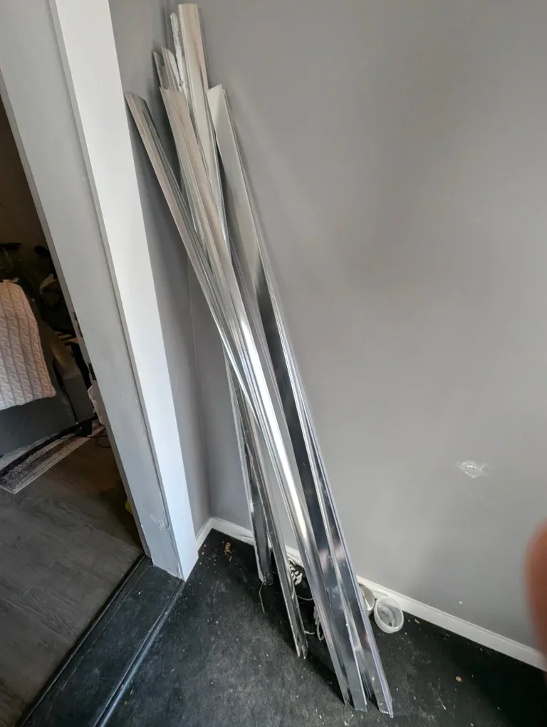 Neoround shower glass 36x36 image indicator(3)