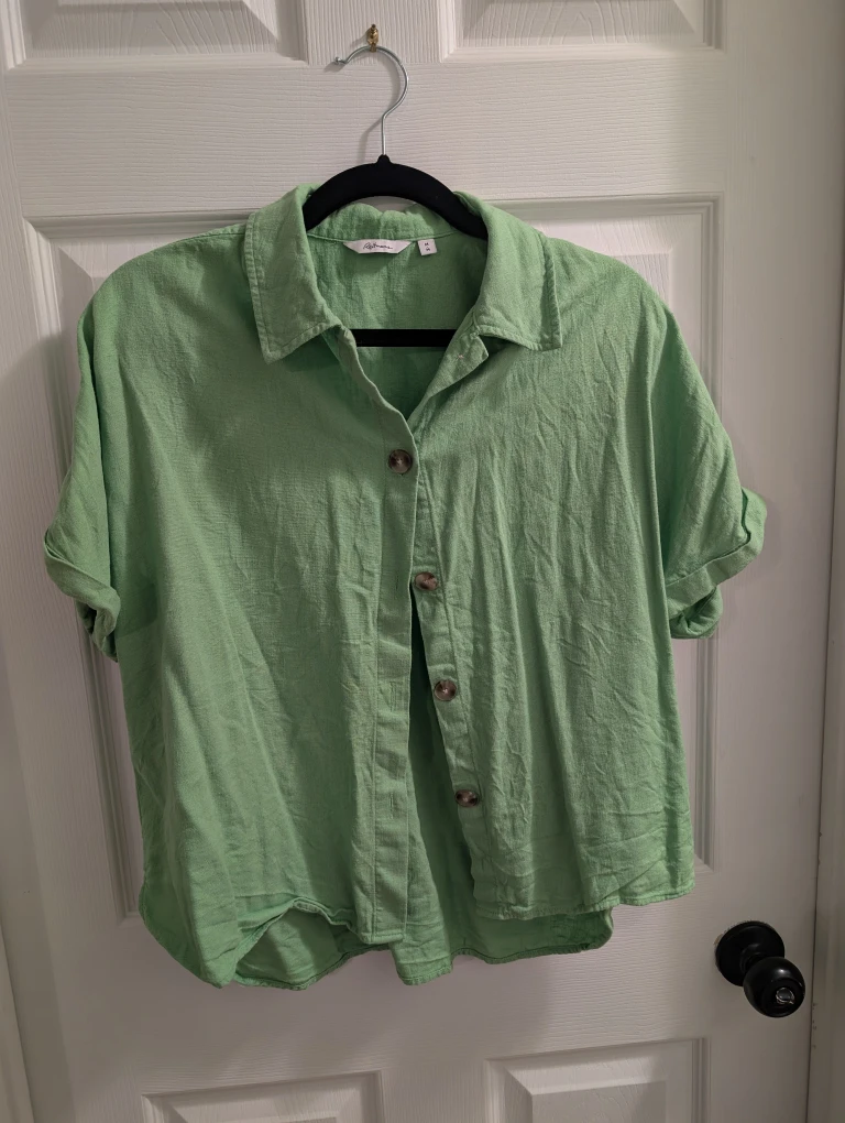 Green Button-Up Shirt - Size M