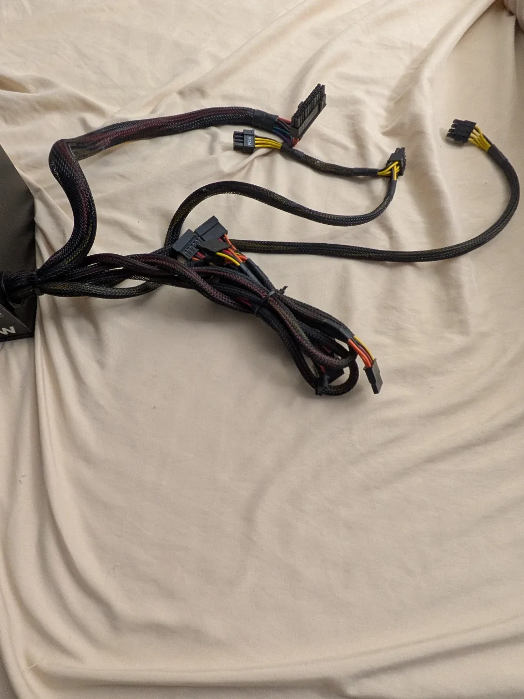 Thermaltake Smart 600W Power Supply image indicator(4)