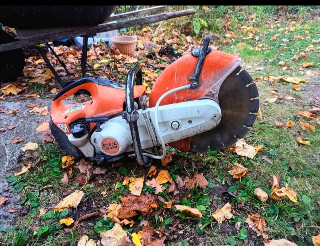 Stihl TS 420 Cutquik Concrete Saw
