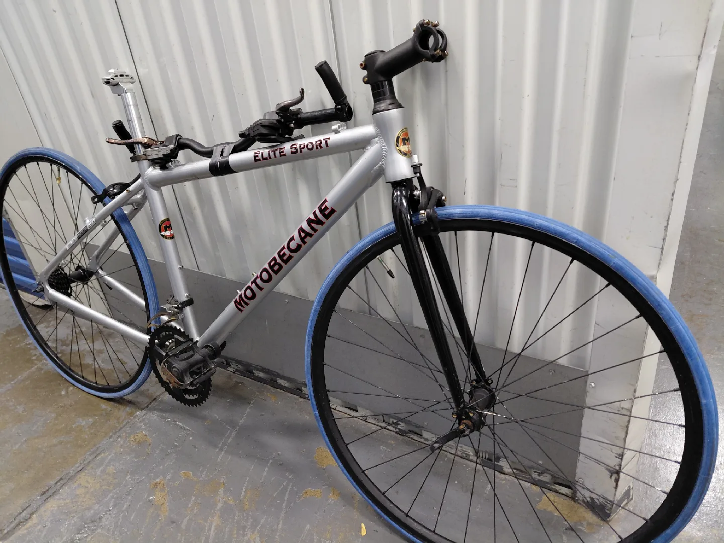 Motobecane Elite Sport Road Bike image indicator(7)