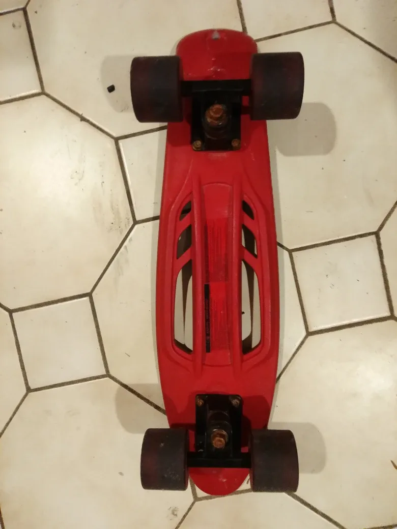 Halo Red Skateboard