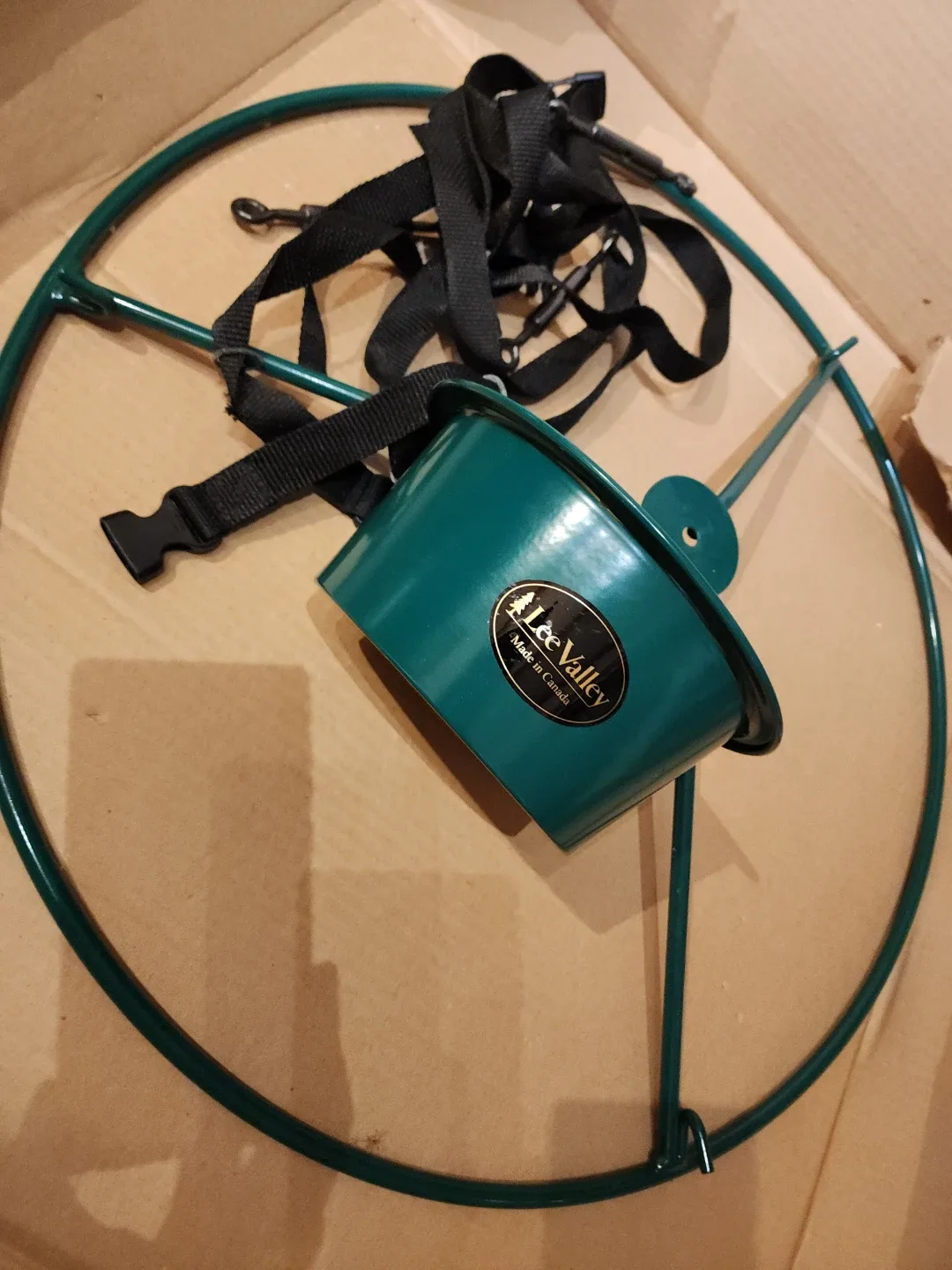 Lee Valley Christmas Tree Stand