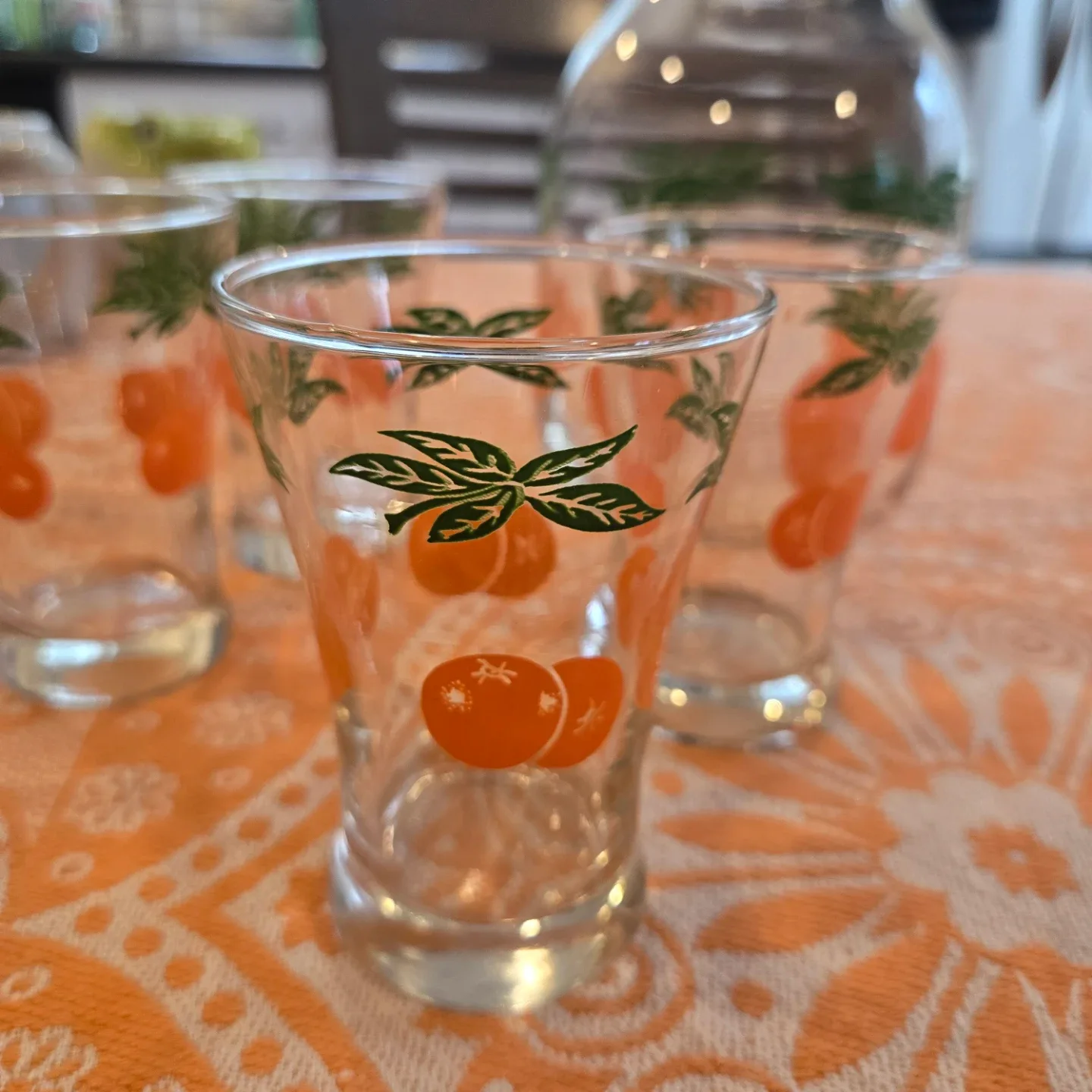 Vintage 1980's Orange Blossom Pattern Set Carafe 4 Juice Glasses image indicator(3)