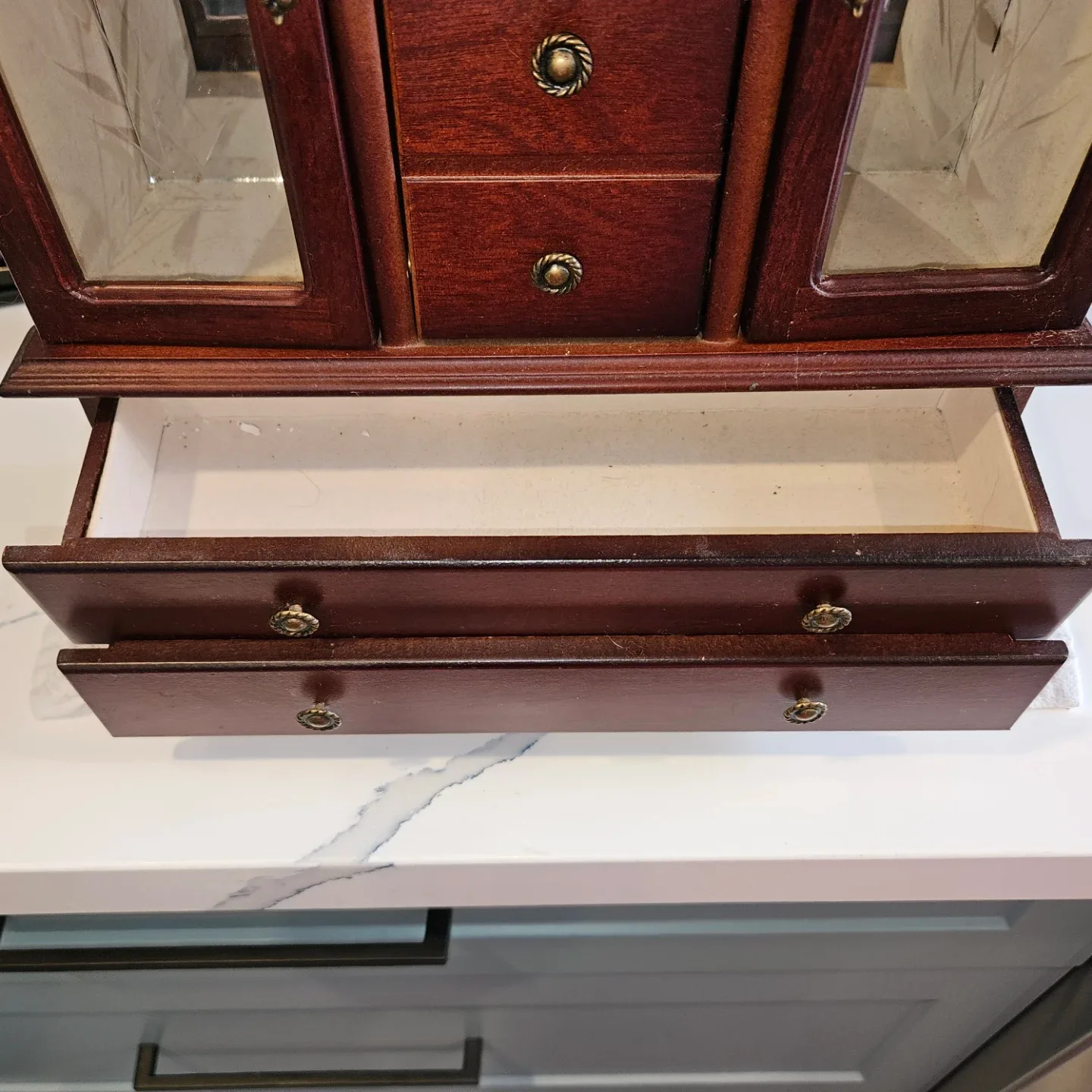 Wooden Jewellery Box with Drawers image indicator(7)