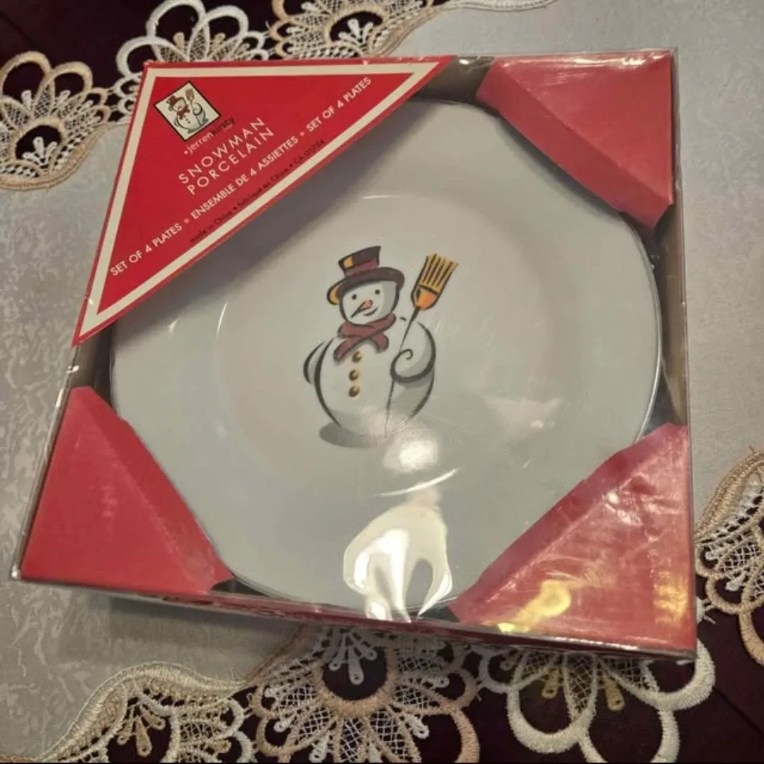 Jerrely Snowman Porcelain Plates Set of 4 thumbnail