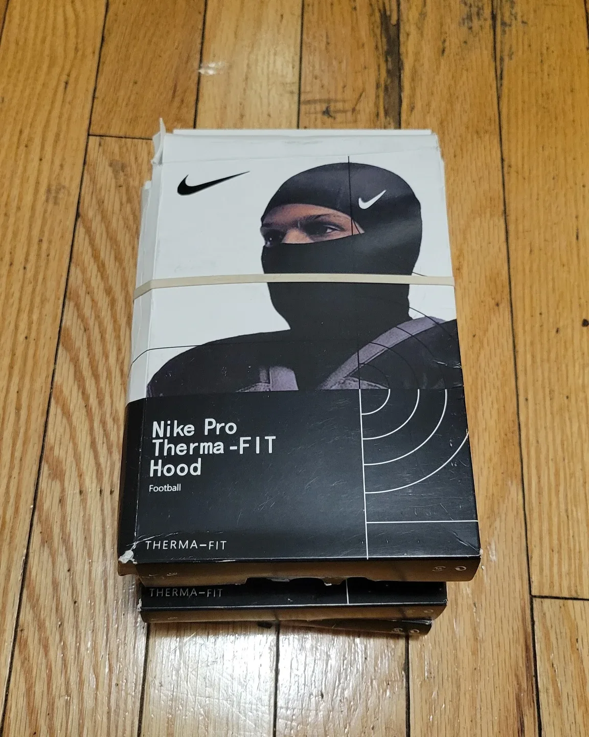 Nike Pro Therma-FIT Hood - New in Box! All 4 image indicator(6)