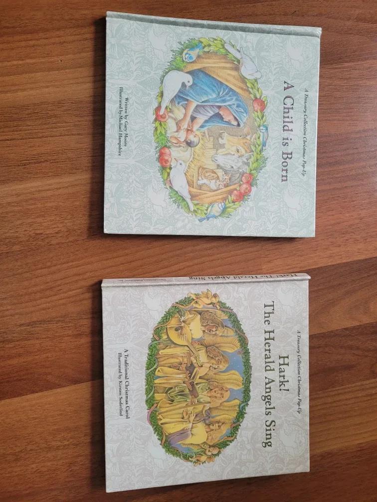 A Treasury Collection Christmas Pop-Up Book