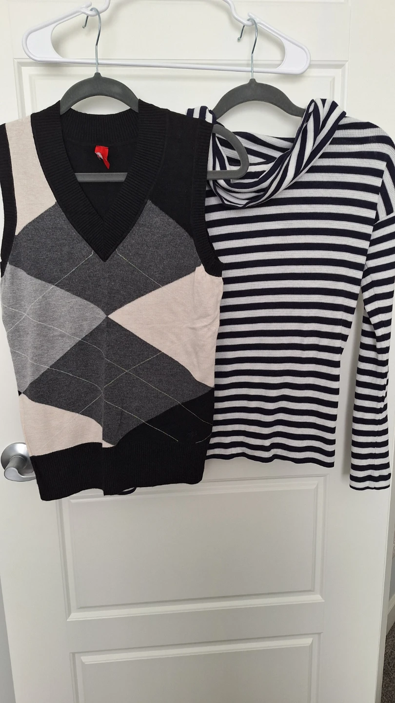 Mixed Lot of Women's Tops & Sweaters - photo 2