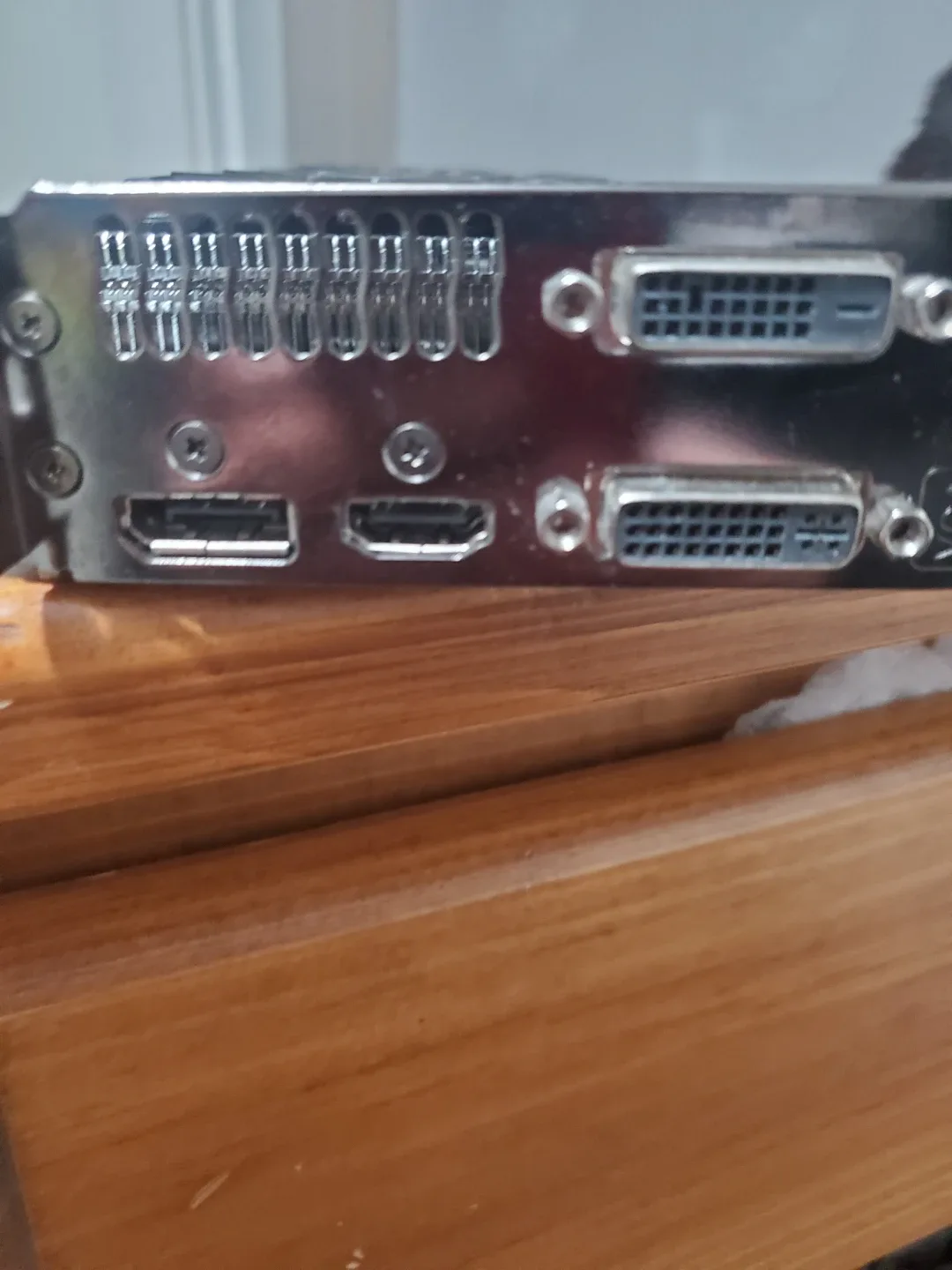 ASUS DirectCU II Graphics Card image indicator(3)