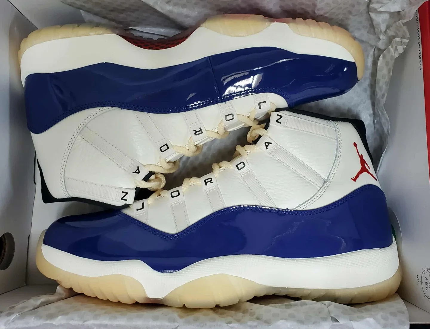 Jordan 11 Retro Rare Air image indicator(2)