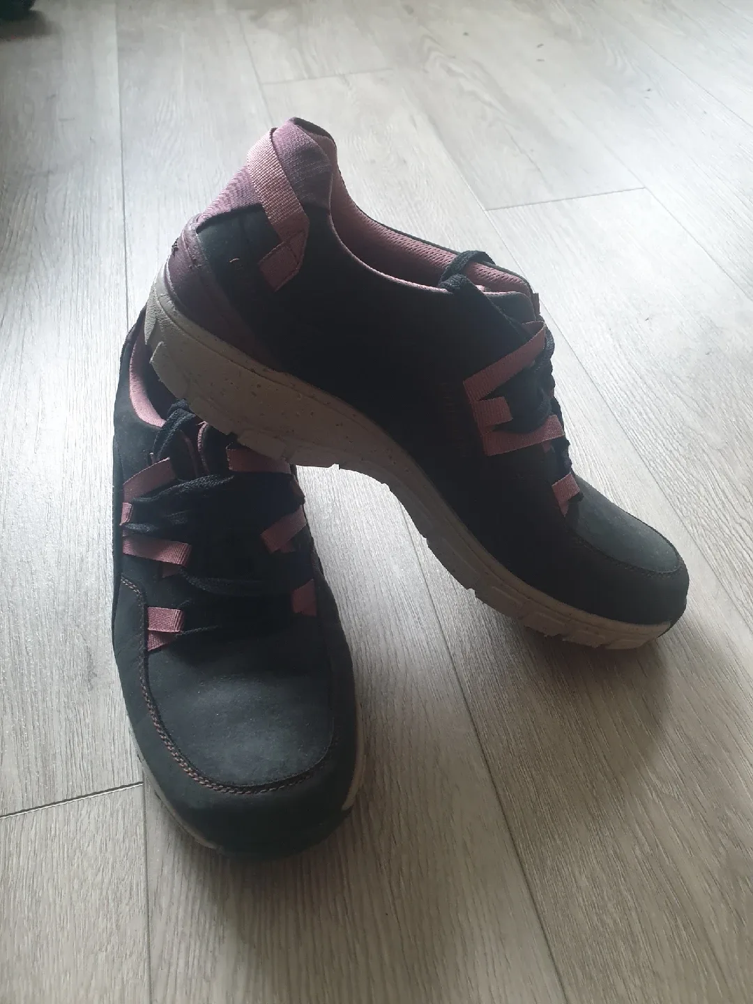 Clarks Wave Walk Black Sneakers image indicator(2)