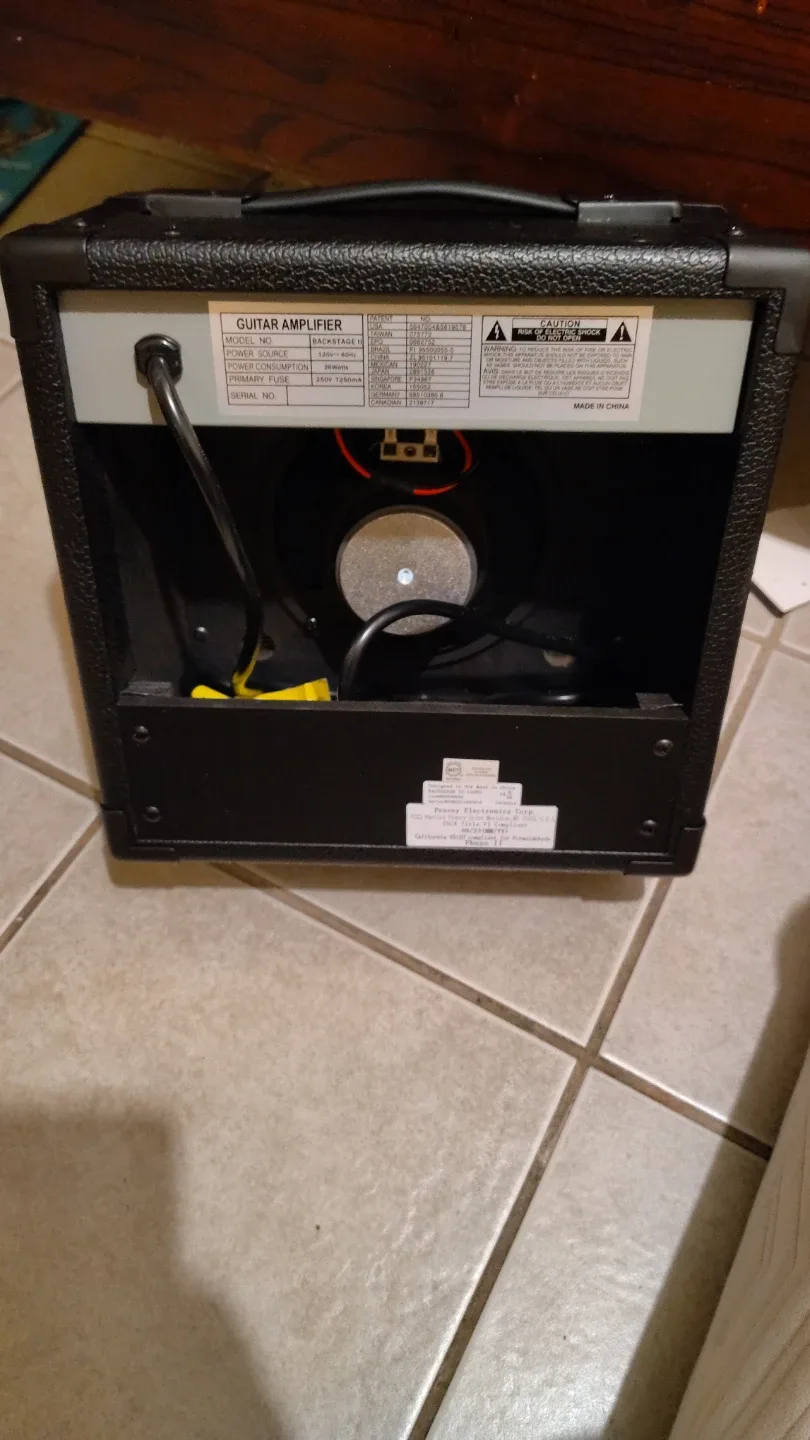 Peavey Backstage II Guitar Amplifier image indicator(2)