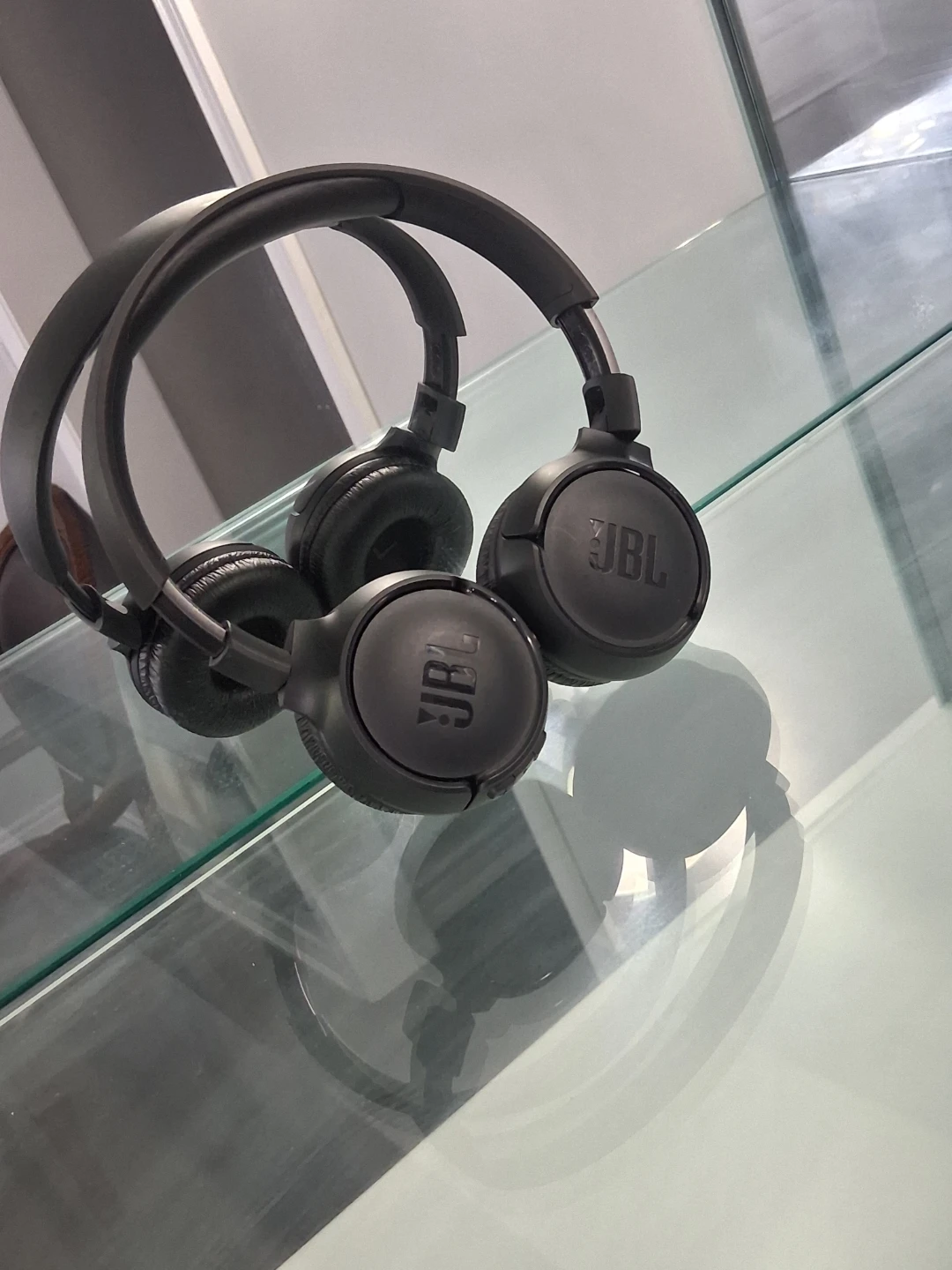 JBL Headphone- Black
