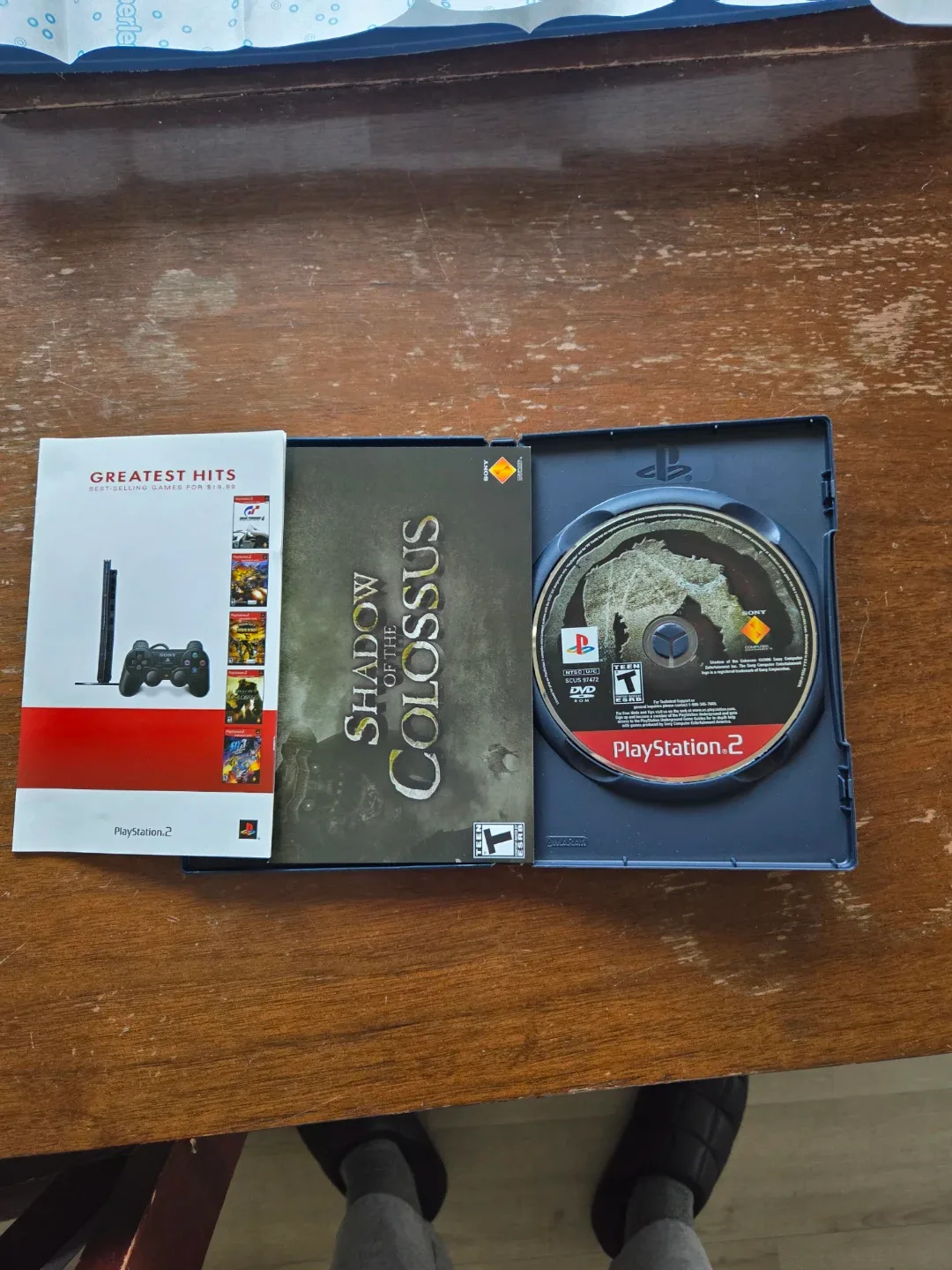 Shadow of the Colossus - PlayStation 2 Game image indicator(2)