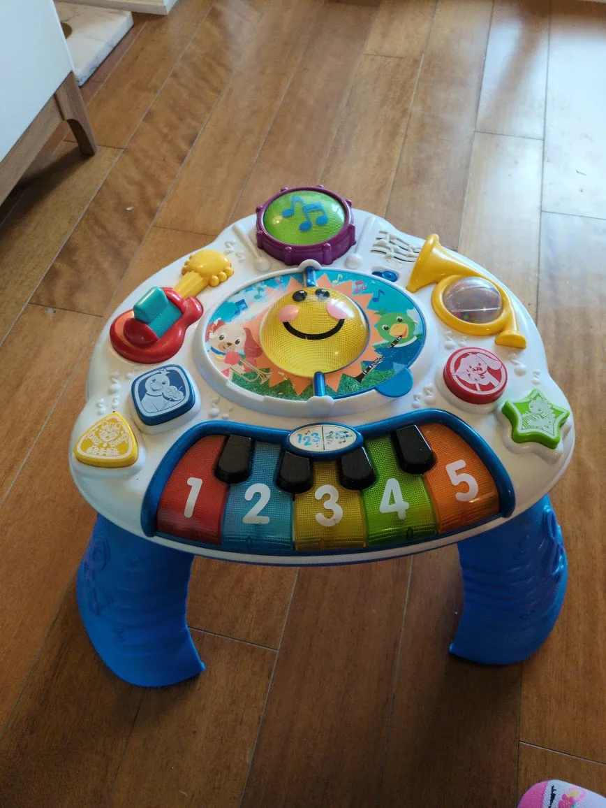 Baby Einstein Discovering Music Activity Table