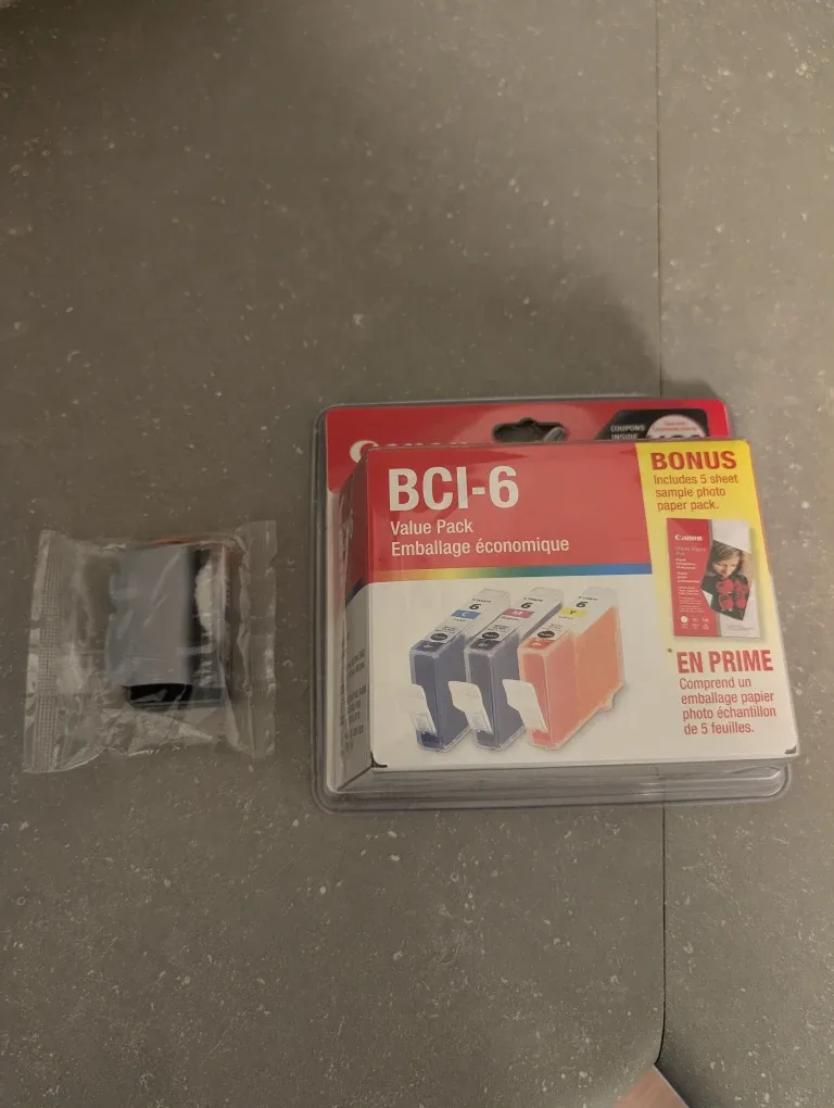 Canon Pixma iP5000 with extra ink cartridges included image indicator(3)