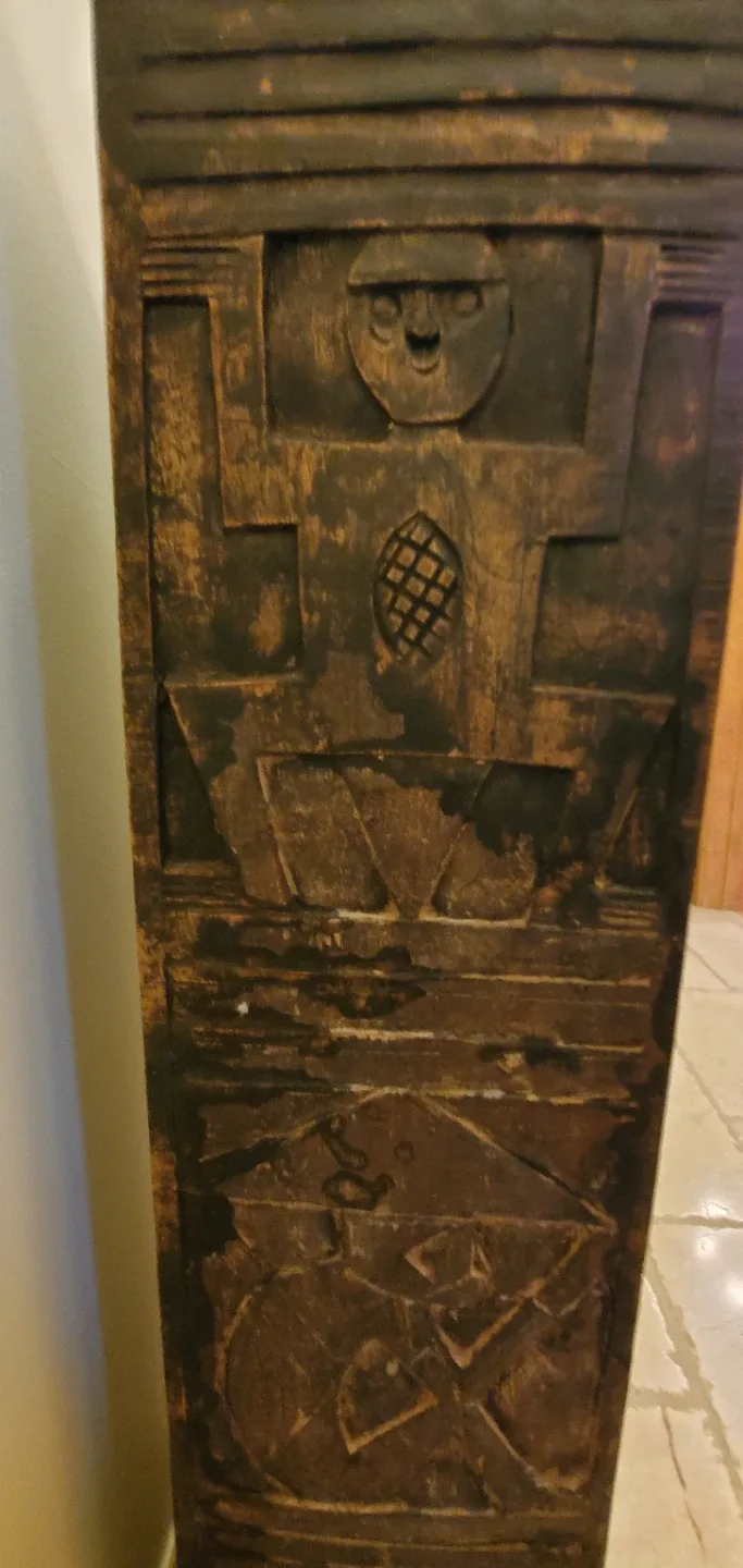 Vintage Carved Wood Cabinet image indicator(4)