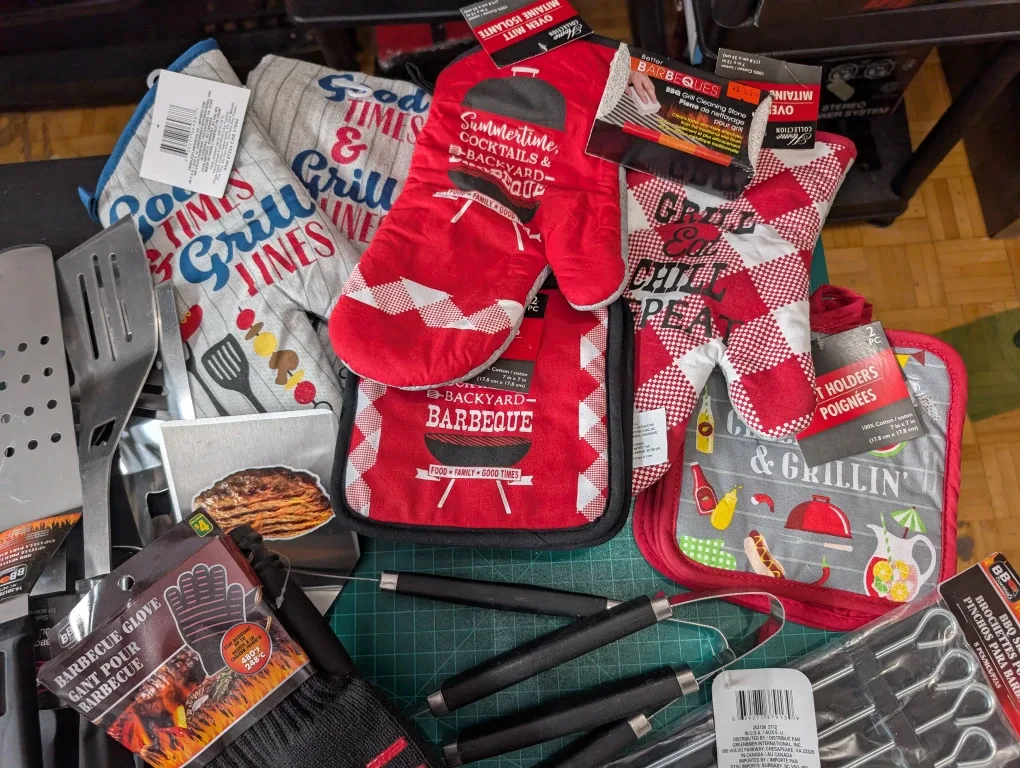 BBQ Grill Tools & Accessories lot BRAND NEW! image indicator(7)