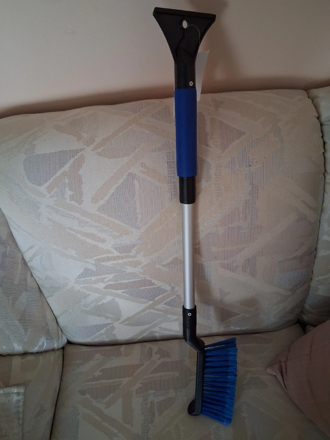 High quality snow brush & scraper - photo 2