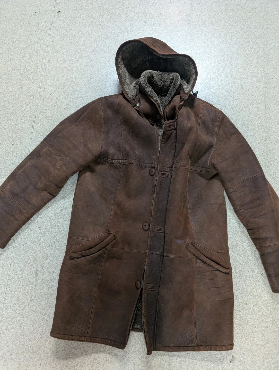 Shearling Coat with Hood image indicator(3)