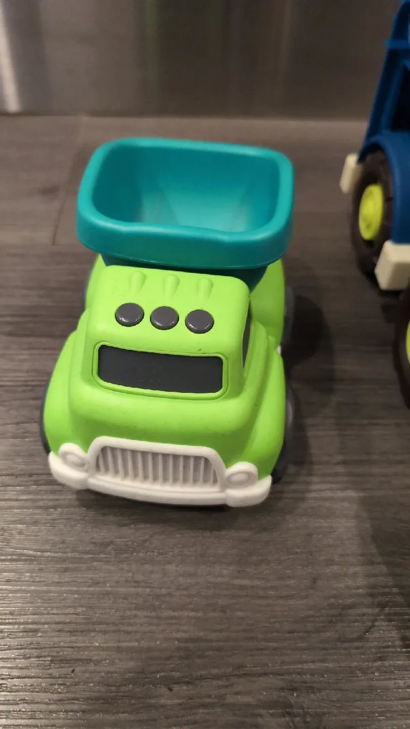 Vegan Toy Trucks - Set of 5 image indicator(2)