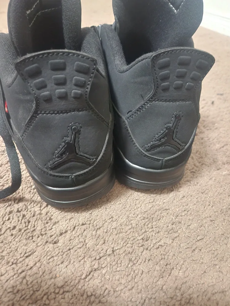 Jordan 4 Retro Black Cat Shoes image indicator(7)