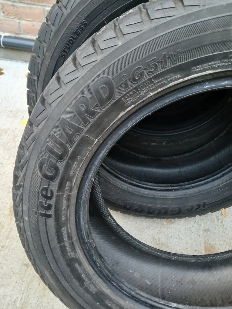 Yokohama Ice Guard iG51v Winter Tires - 235/60R18 image indicator(4)