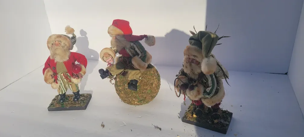 Vintage Santa Claus Figurines