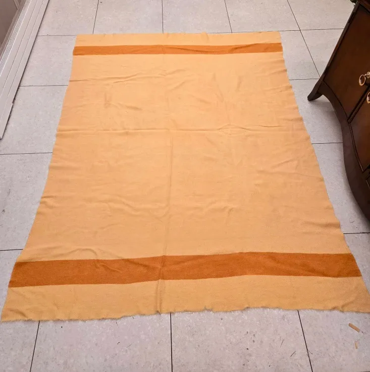 Vintage Queen Yellow And Brown Hudsons Bay Blanket