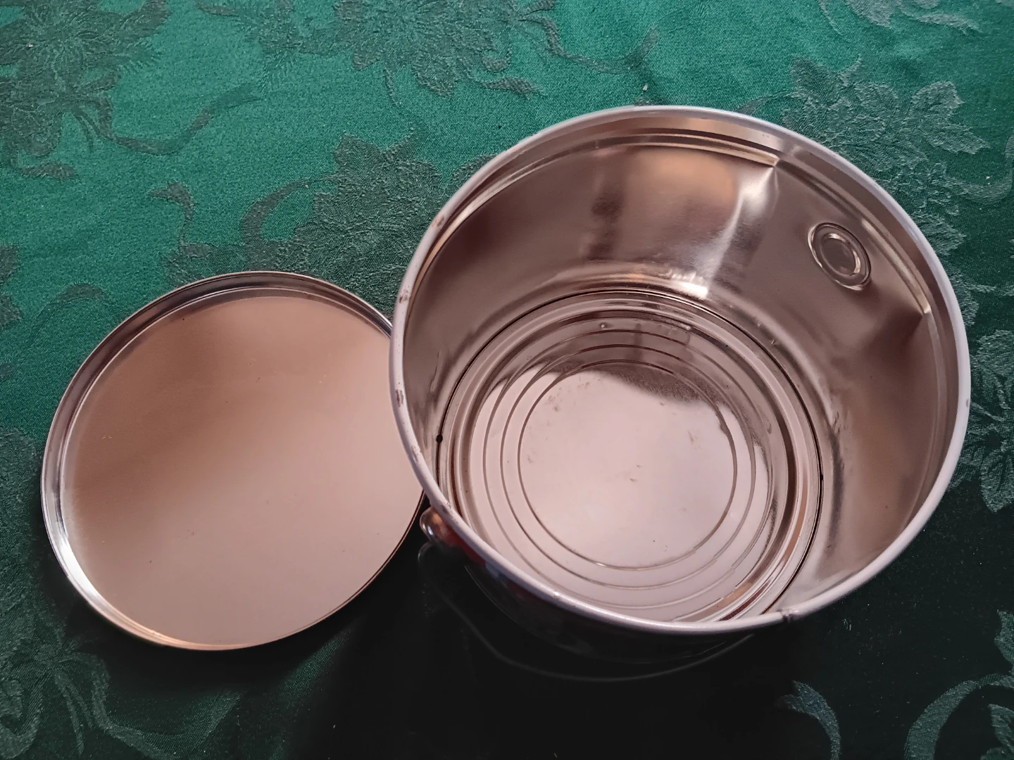 Coca-Cola Red Tin Container - photo 3