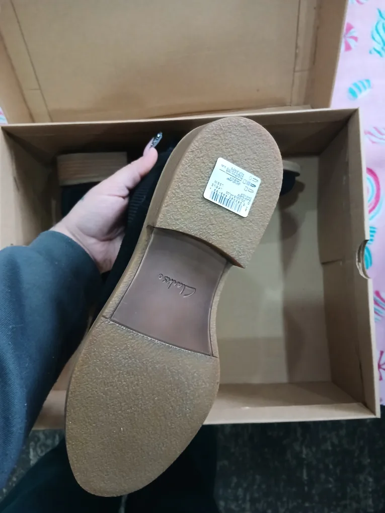 Clarks Black Suede Boots - Size 8W image indicator(2)