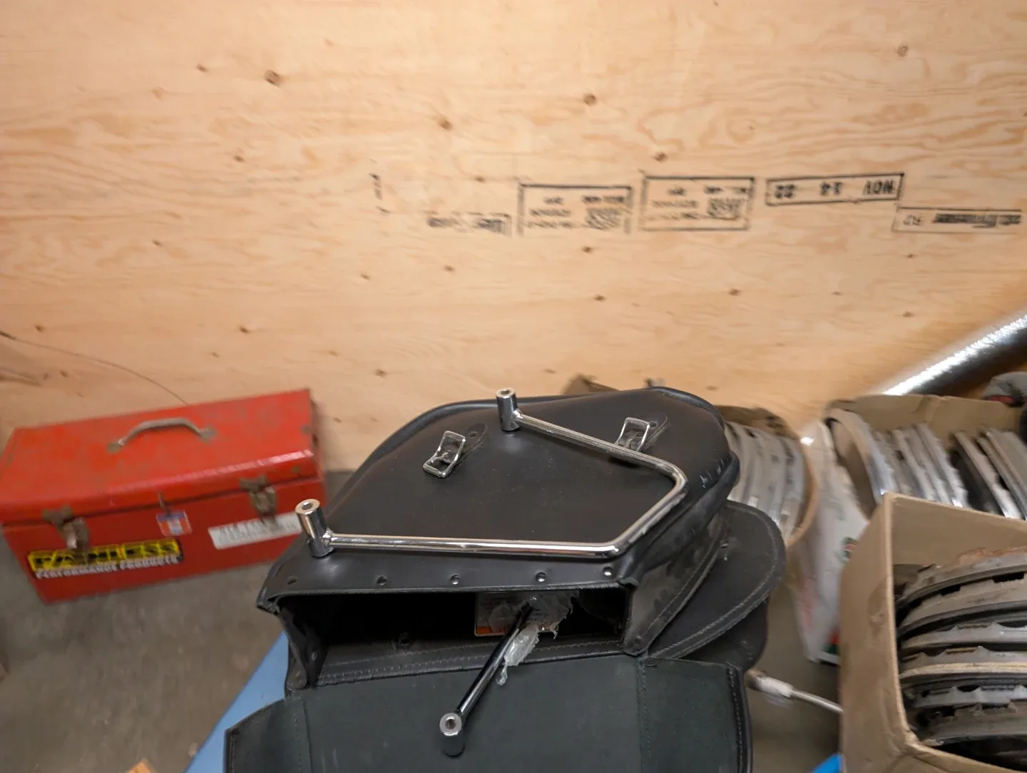 Motorcycle Saddlebags - Black Leather image indicator(8)