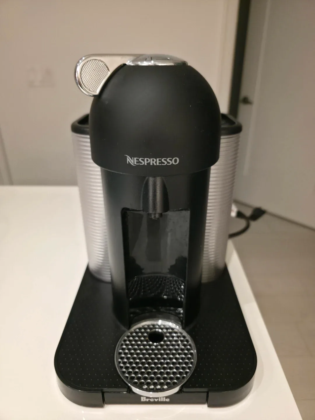 Nespresso Vertuo Next by Breville