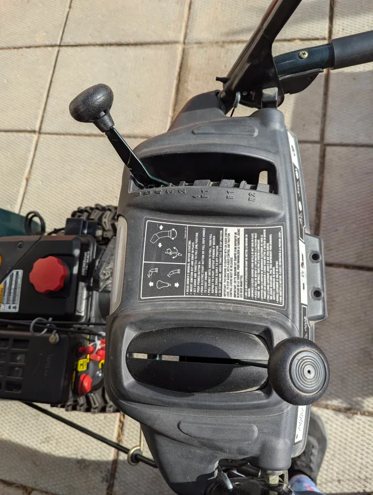 Yardworks 24-inch Snowblower