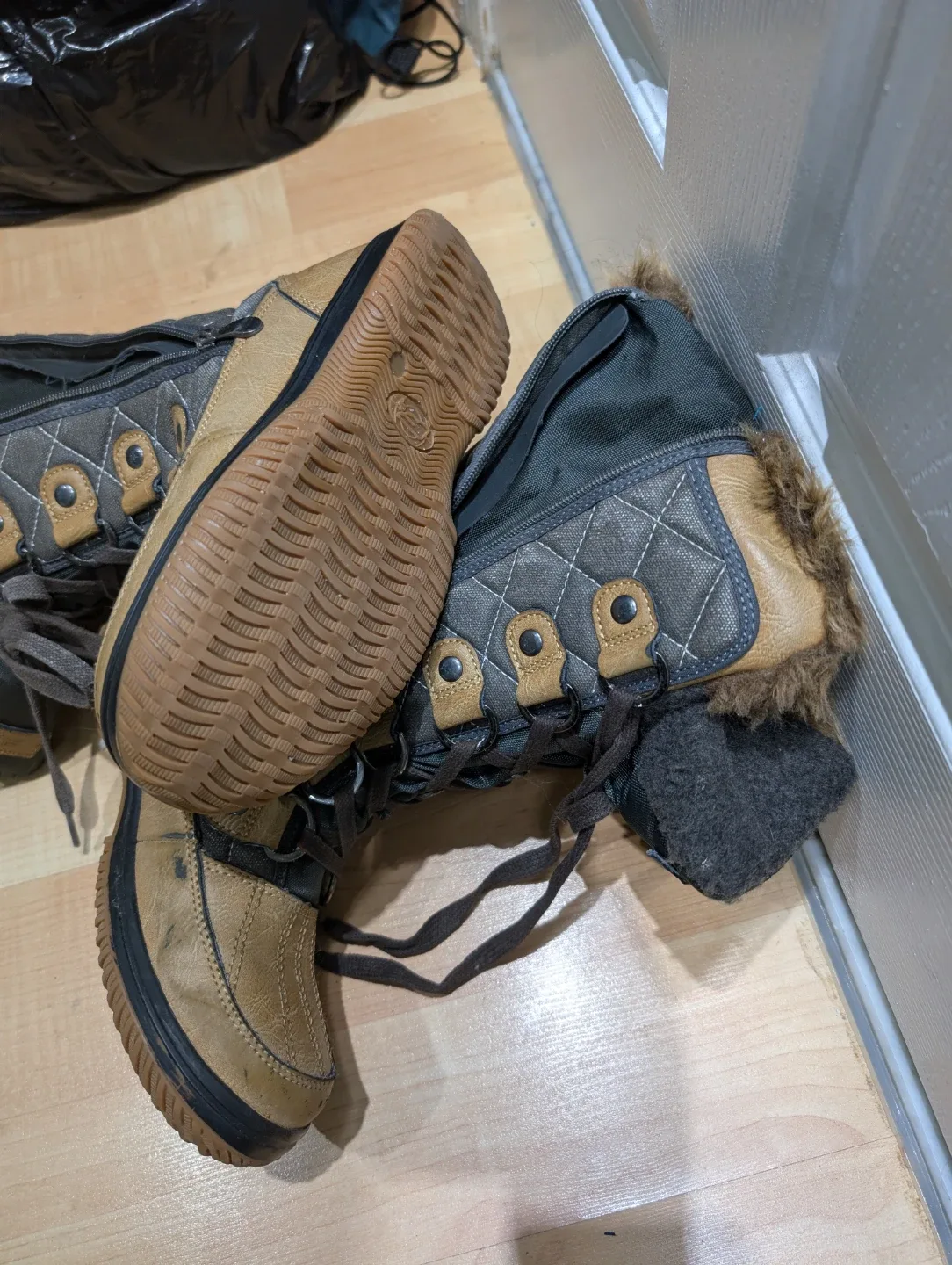 Superfit Winter Boots US Size 6 image indicator(4)