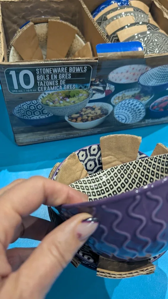 Signature Housewares Stoneware Bowls - 10 Piece Set image indicator(3)