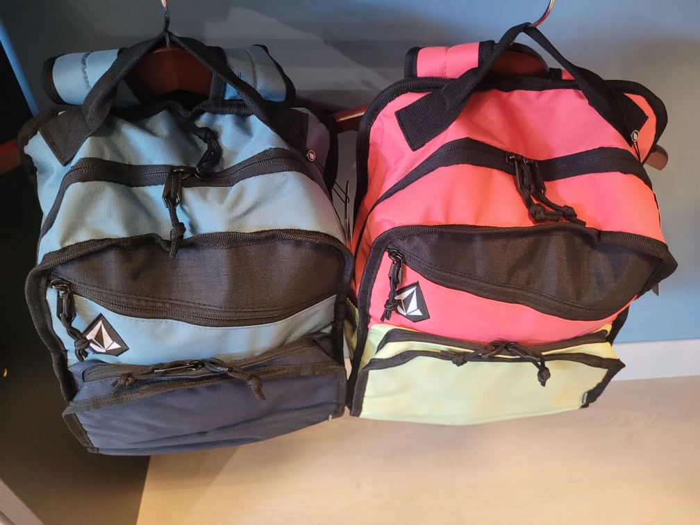 Volcom Backpacks (Youth) - NEW!!! - photo 2