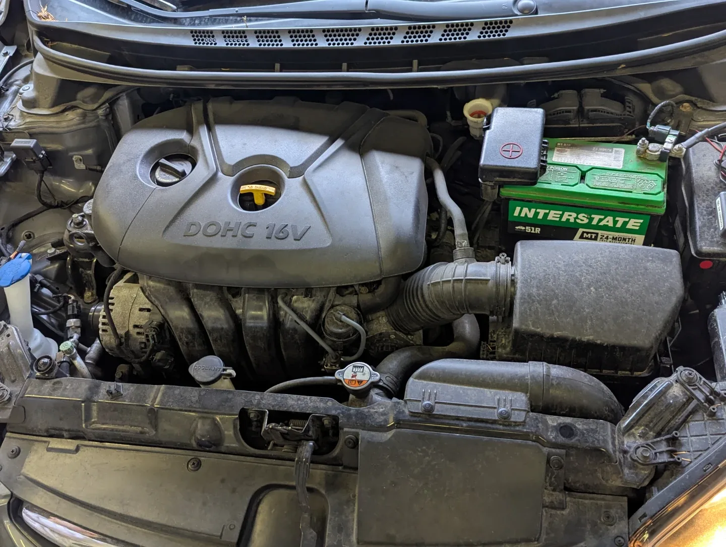 Hyundai Elantra Gray Sedan image indicator(6)