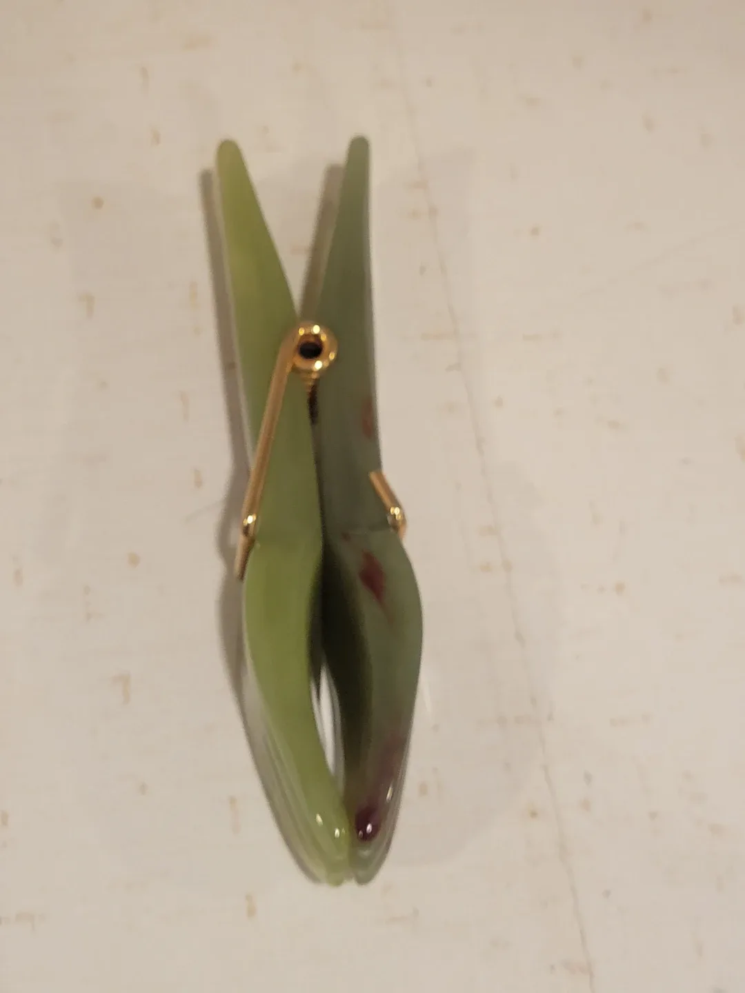 Vintage Bakelite Praying Hands Clothespin or Catalina Clip image indicator(3)